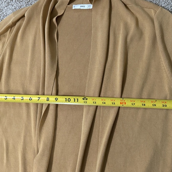 Mango - Picture 6 of 6